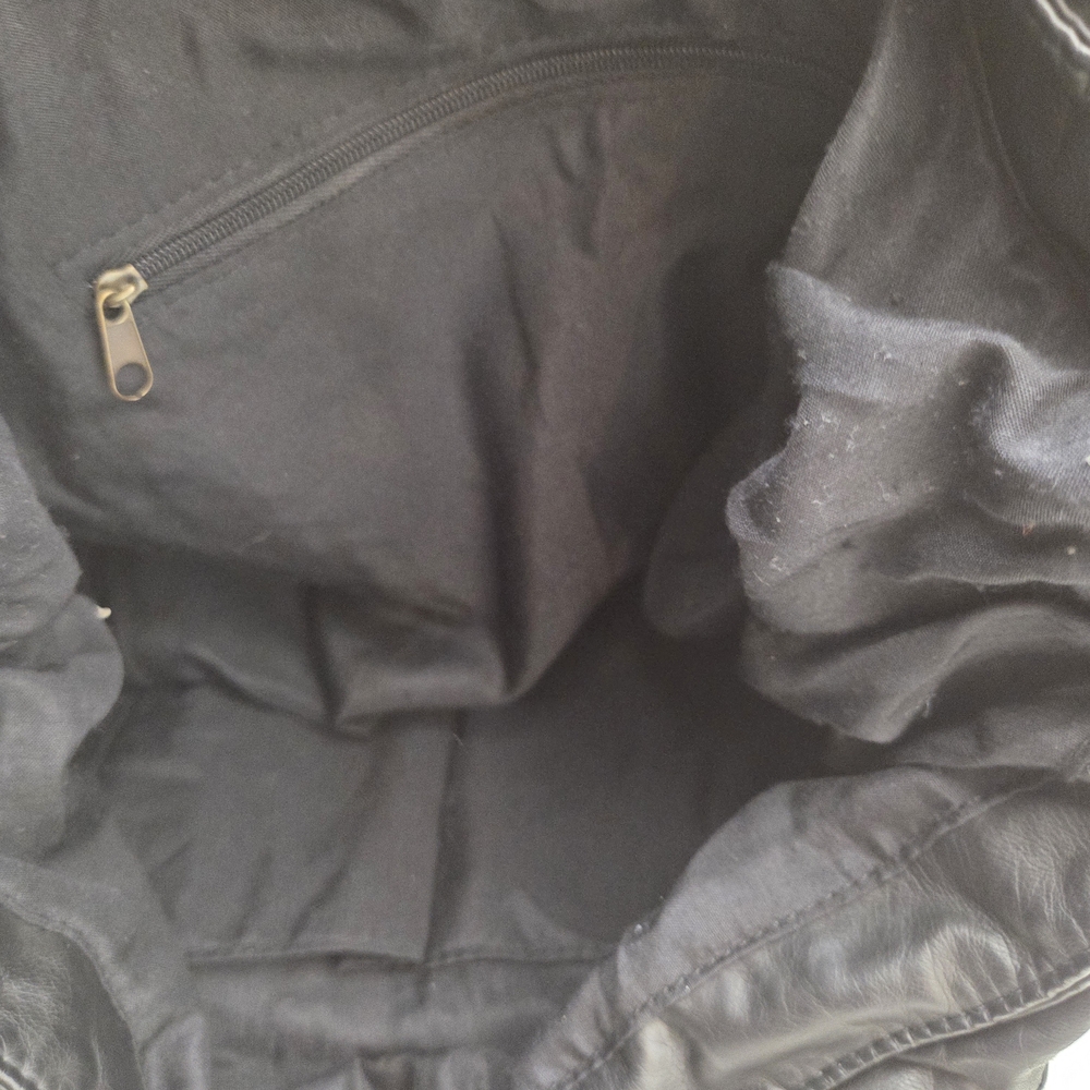 Black Slouchy Soft Leather Shoulder Tote Bag | Everyday - Picture 3 of 3